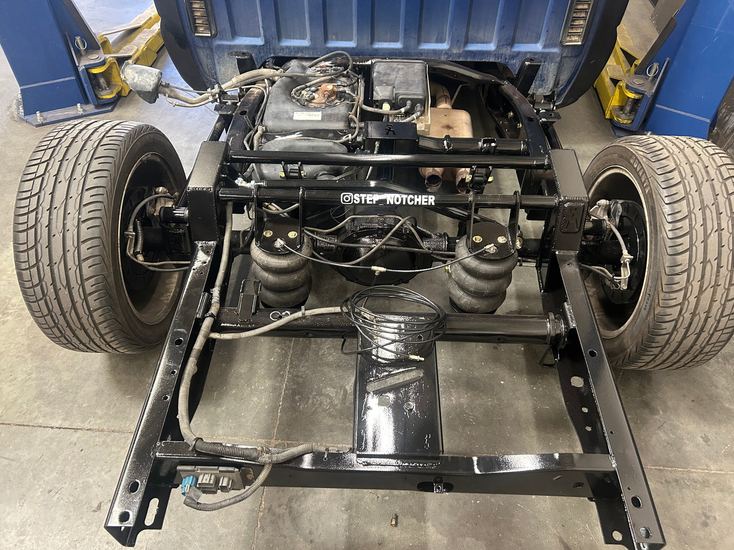 Rear Air Bag Mounting Brackets