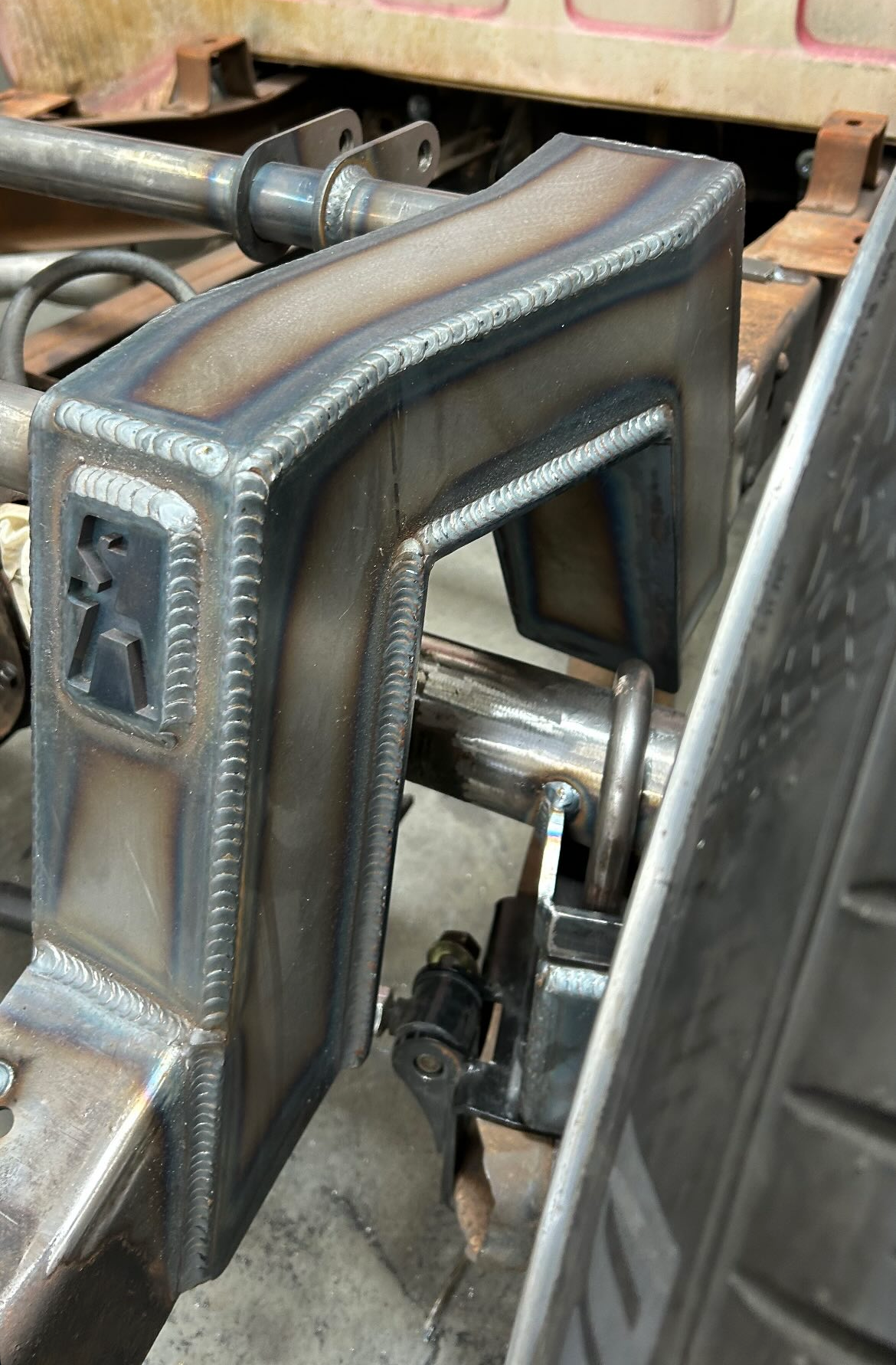 63-72 CHEVY/GMC OFFSET FRAME STEP NOTCH